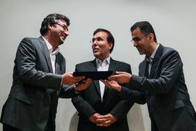 (از راست)حجت‌الله ایوبی، شفیع آقا محمدیان و سید مهدی طباطبایی نژاد در مراسم تودیع و معارفه مدیرعامل مرکز گسترش سینمای مستند و تجربی